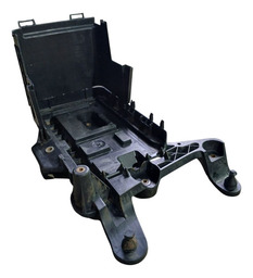 Suporte Caixa Bateria Passat Variant 2006 A 2010