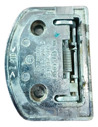 GANCHO PORTA MALAS PASSAT VARIANT 2.0 FSI 06/10