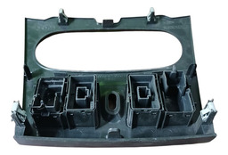 MOLDURA CENTRAL BOTÃO SANDERO/LOGAN 15/20