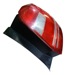  LANTERNA TRASEIRA DIREITA SANDERO 2015 A 2020