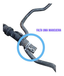 MANGUEIRA INFERIOR RADIADOR SANDERO 1.0 12V 15/20 DETALHE