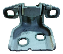 DOBRADIÇA DA PORTA TRASEIRA DIREITA SANDERO 2015 A 2020