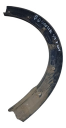 MOLDURA PARALAMA LADO DIREITO SANDERO STEPWAY 08/14 DETALHE