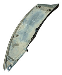 MOLDURA PARALAMA TRASEIRA ESQUERDA HILUX 2006/2015 DETALHE