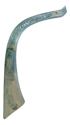 MOLDURA ACABAMENTO PARALAMA TRAS ESQ CORSA 96/01 DETALHE