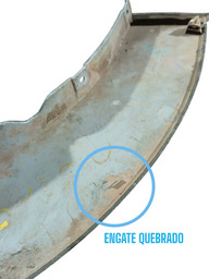 APLIQUE LATERAL TRASEIRO ESQUERDO PAJERO FULL 05/15 DETALHE