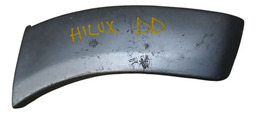 ALARGADOR MOLDURA PARACHOQUE DIAN DIR HILUX 05/09 DETALHE