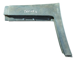 SPOILER TRASEIRO DIREITO TRACKER 2017/2020 DETALHE