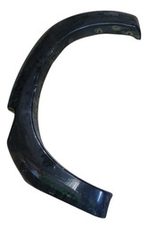 EXTENSOR DO PARALAMA TRAS ESQUERDO DA HILUX 05/15 DETALHE