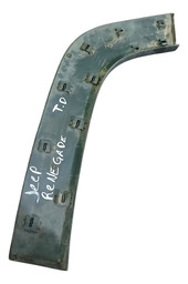 MOLDURA CAIXA RODA TRASEIRA DIREITO RENEGADE 16/22 DETALHE