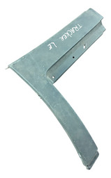 SPOILER TRASEIRO DIREITO TRACKER 2017/2020 DETALHE