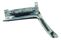 SPOILER TRASEIRO DIREITO TRACKER 2017/2020 DETALHE