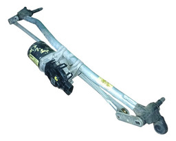 MÁQUINA LIMPADOR PARABRISA SANDERO/LOGAN 13/18 5 PINOS