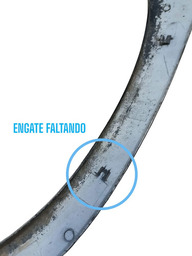 MOLDURA DA CAIXA DE RODA TRAS ESQ CORSA HACTH 94/02 DETALHE