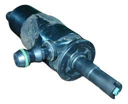BOMBA MOTOR ESGUICHO LIMPADOR FAROL AUDI A6 2011 A 2013