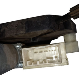 MÁQUINA VIDRO TRASEIRA DIREITA GOLF TSI/GTI 2013 A 2019