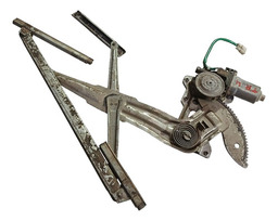 MÁQUINA DE VIDRO DIANTEIRA DIREITA L200 2005