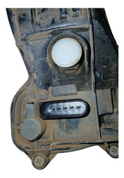  LANTERNA TRASEIRA DIREITA AMAROK 2010 A 2017