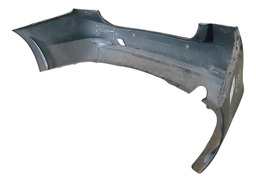 PARACHOQUE TRASEIRO ORIGINAL BMW 320 2013 A 2017 DETALHE