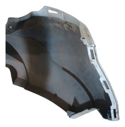 CAPA PARACHOQUE TRASEIRO SANDERO 2008 A 2013 DETALHE