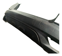 PARACHOQUE TRASEIRO CAPTUR 2017 A 2021 ORIGINAL DETALHE