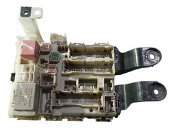 CAIXA FUSÍVEL COROLLA 2009 A 2012