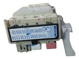 CAIXA FUSÍVEL COROLLA 2009 A 2012