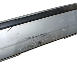 PARACHOQUE TRASEIRO POLO SEDAN 2006 A 2010 ORIGINAL DETALHE