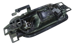 MAÇANETA INTERNA DIANTEIRA ESQUERDA AMAROK 2012 A 2020