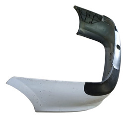 PARACHOQUE TRASEIRO VECTRA 1997 A 2005 DETALHE