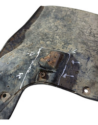 PARALAMA LAMEIRO DIANTEIRO ESQUERDO L200 QUADRADA 1996/2001