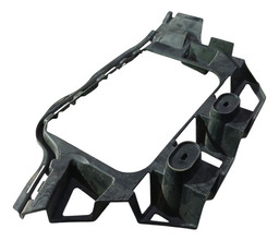 GUIA PARACHOQUE TRASEIRO DIREITO TOUAREG 2011 A 2015