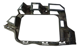 GUIA PARACHOQUE TRASEIRO DIREITO TOUAREG 2011 A 2015