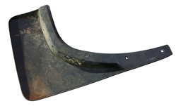 ACABAMENTO PARABARRO TRASEIRO ESQUERDO RAV4 2008 DETALHE