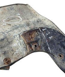 PARALAMA LAMEIRO DIANTEIRO DIREITO L200 QUADRADA 1996 A 2001