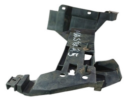 GUIA PARACHOQUE TRASEIRO DIREITO MASTER 2.5 2007 A 2013