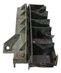 SUPORTE DA LANTERNA ESQUERDA AUDI A3 1996 A 2006