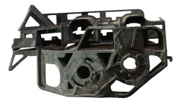 Suporte Guia Paralama Lado Direito Peugeot 308/408