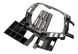 GRADE FAROL MILHA ESQUERDO CAPTUR 2017 A 2020