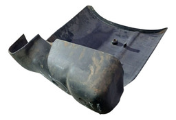 POLAINA TRASEIRA LADO DIREITO MASTER 2002 A 2013 DETALHE