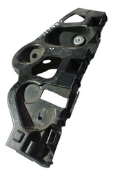 GUIA PARACHOQUE TRASEIRO DIREITO SANDERO 2014 A 2019