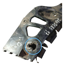 SUPORTE PARACHOQUE TRASEIRO DIREITO SANDERO 2007 A 2013