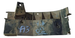 GUIA PARACHOQUE TRASEIRO DIREITO AUDI A3 2001 A 2006