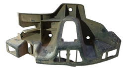 GUIA PARACHOQUE TRASEIRO ESQUERDO RANGE ROVER SPORT 07/13