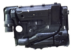 TAMPA CAPA SUPERIOR MOTOR JETTA 2.5 2007 A 2010 DETALHE