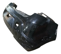 PARACHOQUE TRASEIRO SANDERO 2008 A 2014 DETALHE