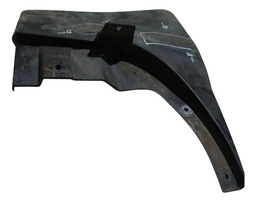 PARABARRO TRASEIRO ESQUERDO FRONTIER 2018 A 2022 DETALHE