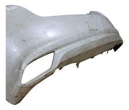 PARACHOQUE TRASEIRO YARIS HATCH 2017 A 2020 DETALHE