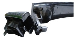 MAÇANETA TRASEIRA ESQUERDA FRONTIER 2017 A 2021