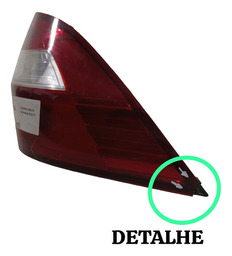 LANTERNA TRASEIRA DIREITA PRISMA 2009 USADA DETALHE 